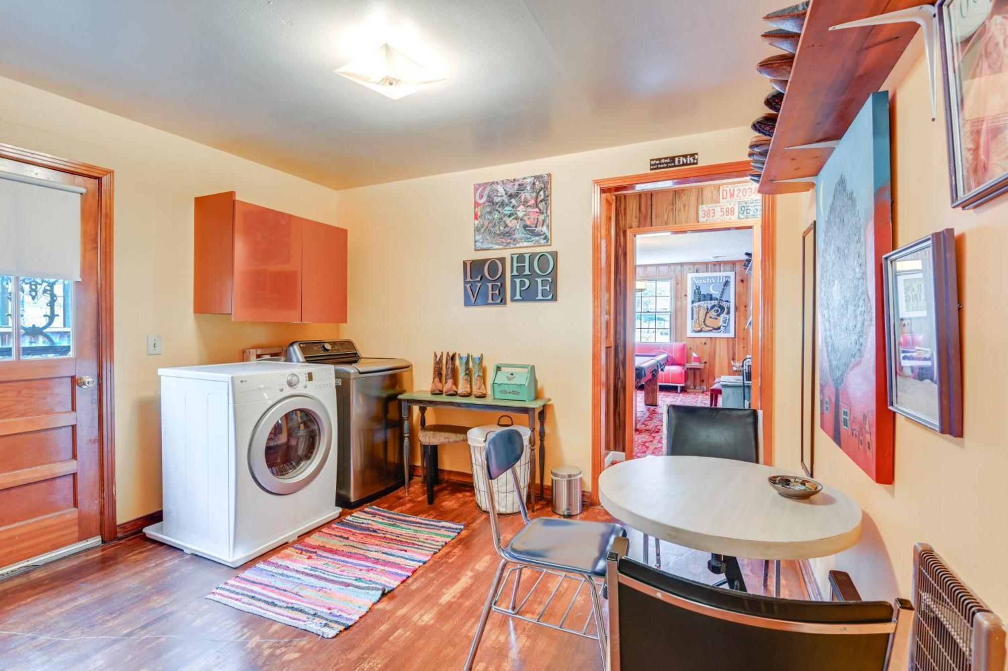 6 Mi To Downtown 70S-Themed Home In Nashville! المظهر الخارجي الصورة